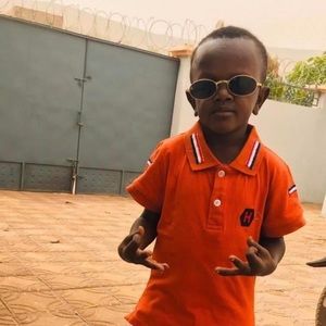 Meet your Posher, Anthony